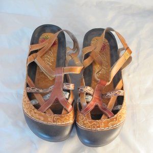 Corkys Women's Elite River Sandals Amber